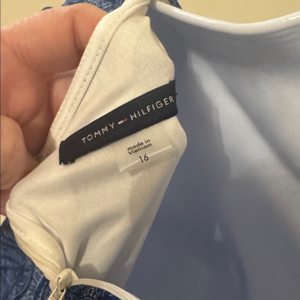Tommy Hilfiger paisley dress - Picture 11 of 12